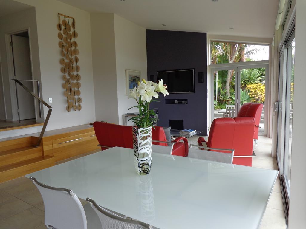 Nikau Apartments Waiheke Island Onetangi Екстер'єр фото