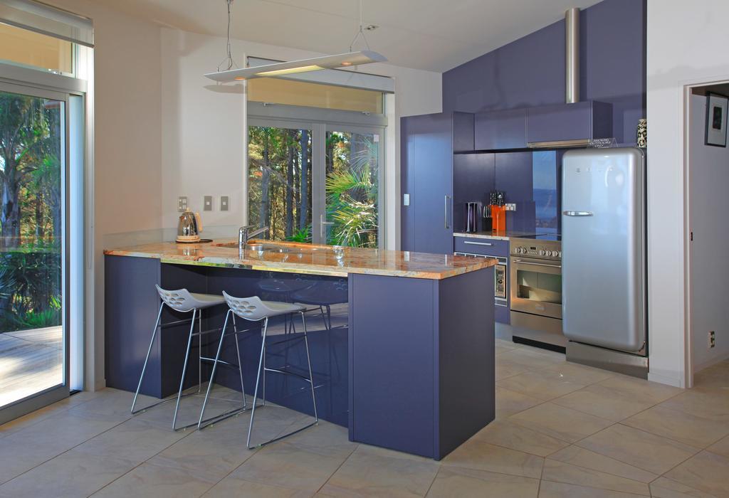 Nikau Apartments Waiheke Island Onetangi Екстер'єр фото